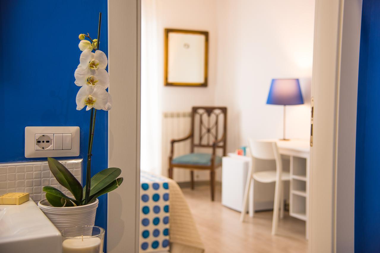 La Reginella Apartment Sorrento Exterior photo